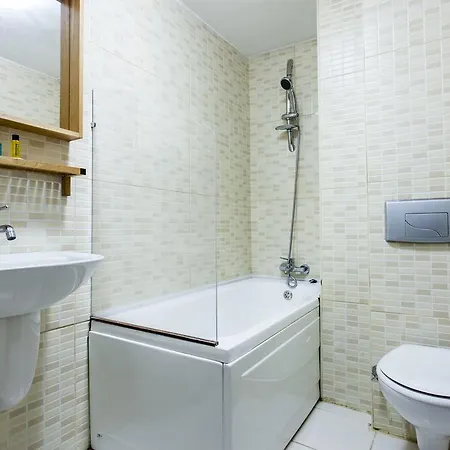 Hotel Dora 3*