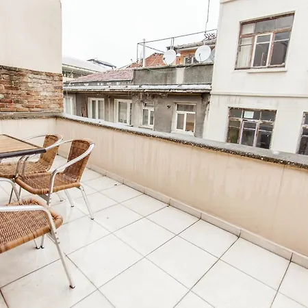 Hotel Dora Estambul